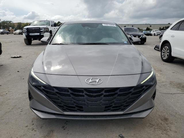 KMHLS4AG5NU273697 - 2022 HYUNDAI ELANTRA SEL GRAY photo 5