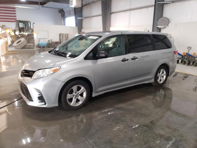 5TDZZ3DC6LS030253 - 2020 TOYOTA SIENNA L SILVER photo 1