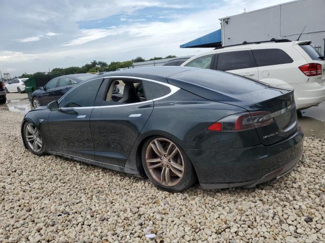 5YJSA1CN1DFP05772 - 2013 TESLA MODEL S GRAY photo 2
