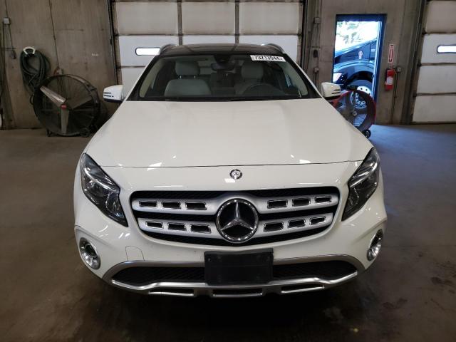 WDCTG4GB9JJ371428 - 2018 MERCEDES-BENZ GLA 250 4MATIC WHITE photo 5