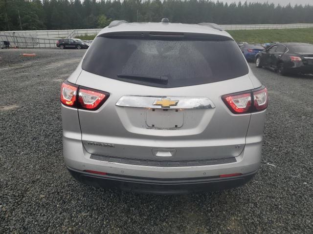 1GNKRGKDXHJ175571 - 2017 CHEVROLET TRAVERSE LT SILVER photo 6