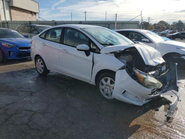 3FADP4AJ4GM146569 - 2016 FORD FIESTA S WHITE photo 4