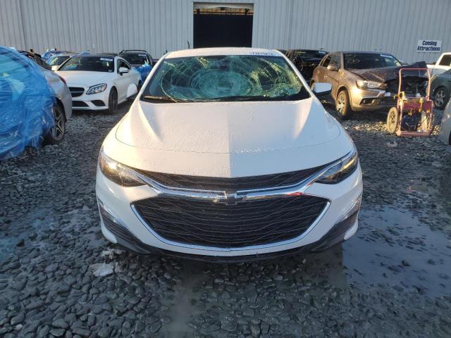 1G1ZG5STXNF203742 - 2022 CHEVROLET MALIBU RS WHITE photo 5
