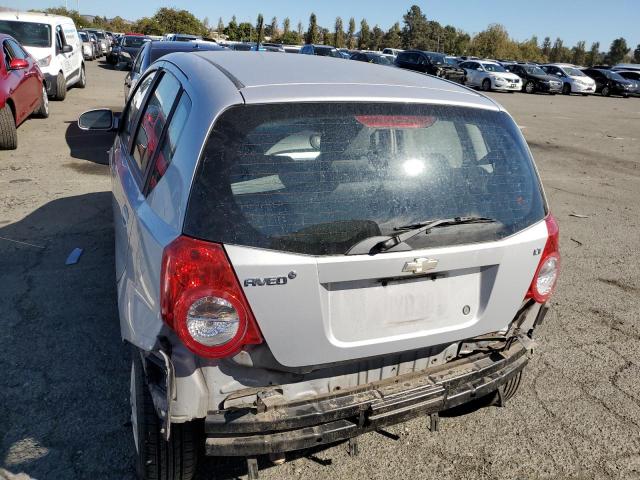 KL1TD6DE8AB097780 - 2010 CHEVROLET AVEO LS SILVER photo 6