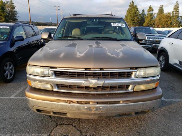 1GNEC16T64J116119 - 2004 CHEVROLET SUBURBAN C1500 TAN photo 5