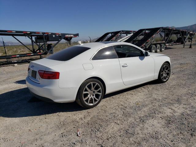 WAUCFAFR1CA029252 - 2012 AUDI A5 PREMIUM WHITE photo 3