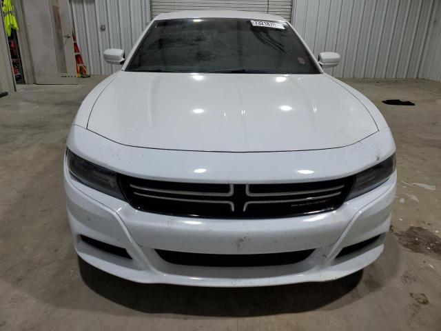 2C3CDXBG5HH530948 - 2017 DODGE CHARGER SE WHITE photo 5