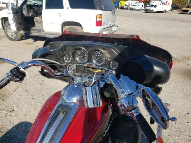 1HD1MAM15CB852787 - 2012 HARLEY-DAVIDSON FLHTCUTG TRI GLIDE ULTRA CLASSIC RED photo 5