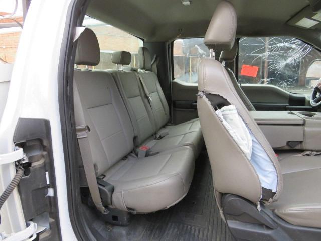 1FT7X2A69KEF58122 - 2019 FORD F250 SUPER DUTY თეთრი ფოტო 6