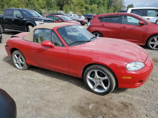 JM1NB353X10204293 - 2001 MAZDA MX-5 MIATA BASE RED photo 4