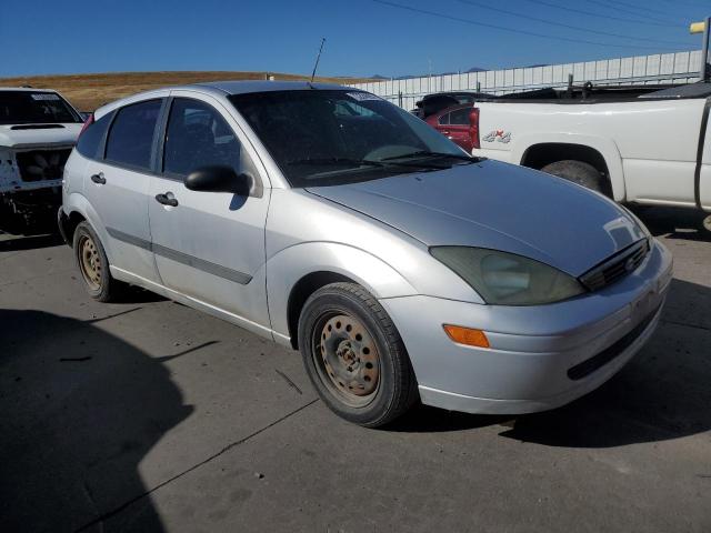 3FAFP37314R103169 - 2004 FORD FOCUS ZX5 SILVER photo 4