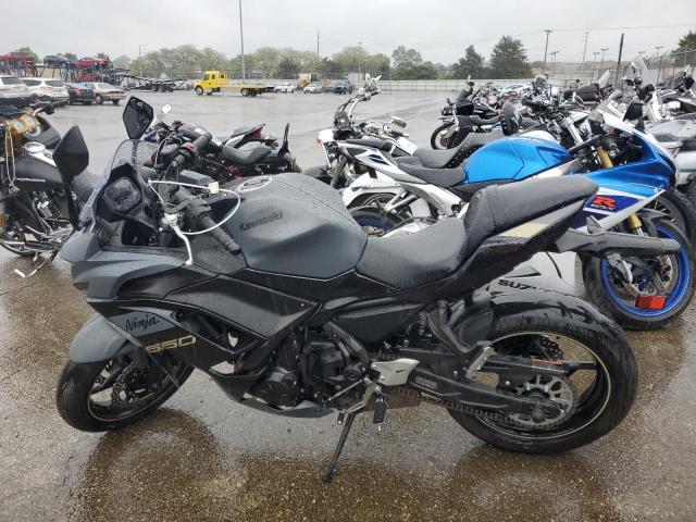 ML5EXER11RDAC3084 - 2024 KAWASAKI EX650 R Noir photo 3