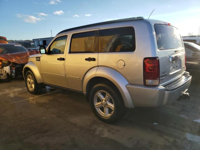 1D8GU58K97W557262 - 2007 DODGE NITRO SLT SILVER photo 2