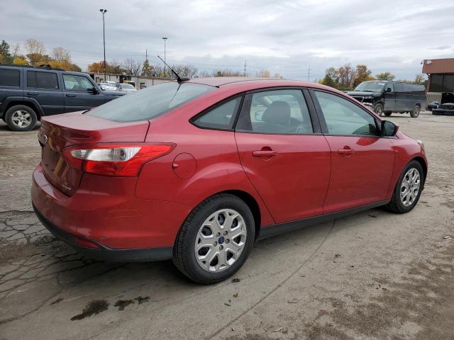 1FAHP3F27CL465392 - 2012 FORD FOCUS SE RED photo 3