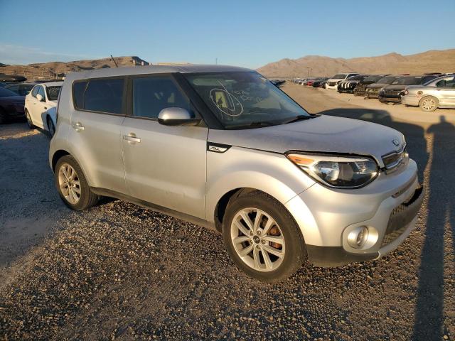 KNDJP3A55K7654417 - 2019 KIA SOUL + SILVER photo 4