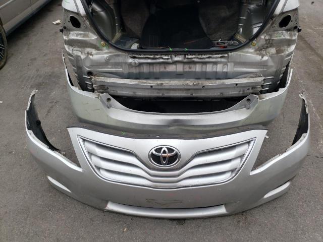 4T4BF3EK4BR114891 - 2011 TOYOTA CAMRY BASE SILVER photo 12