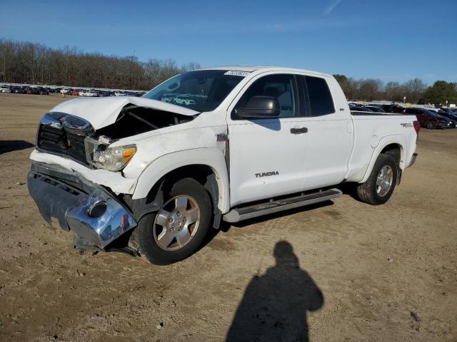 5TFRV54158X039968 - 2008 TOYOTA TUNDRA DOUBLE CAB WHITE photo 1