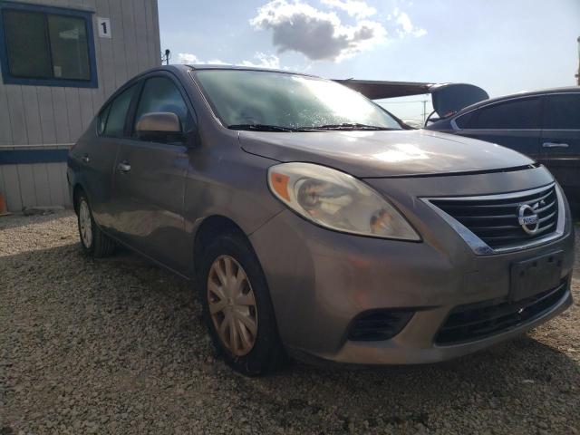 3N1CN7AP2CL891910 - 2012 NISSAN VERSA S BROWN photo 4