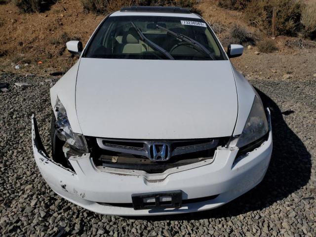 JHMCM56604C026627 - 2004 HONDA ACCORD EX WHITE photo 5