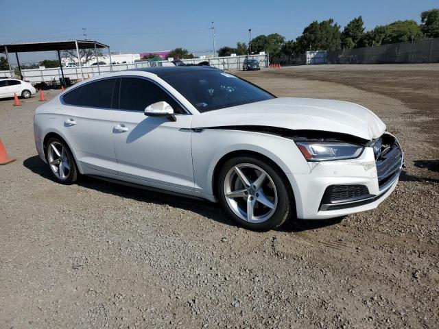 WAUENCF50KA006919 - 2019 AUDI A5 PREMIUM PLUS S-LINE WHITE photo 4