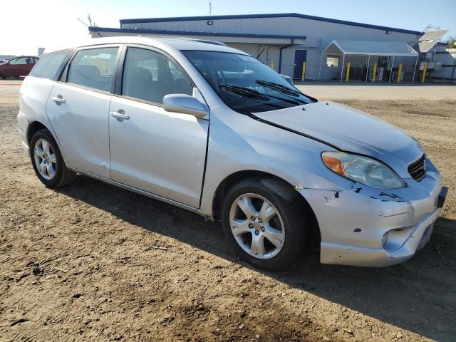 2T1KR32E85C379187 - 2005 TOYOTA MATRIX XR 银色 照片 4