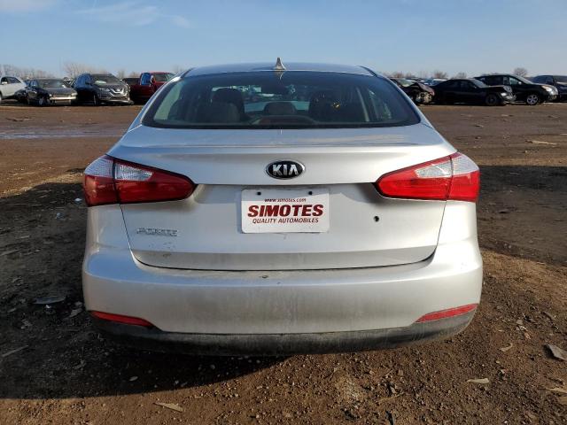 KNAFK4A62E5190390 - 2014 KIA FORTE LX SILVER photo 6