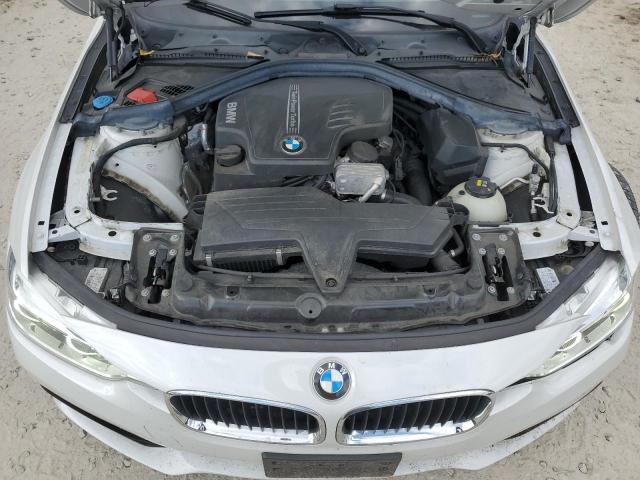 WBA8A3C5XJA488214 - 2018 BMW 320 XI WHITE photo 11