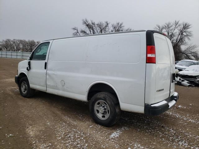 1GCWGAFG8L1266347 - 2020 CHEVROLET EXPRESS G2 WHITE photo 2