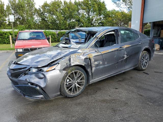 4T1G11AK4PU734978 - 2023 TOYOTA CAMRY SE NIGHT SHADE GRAY photo 1