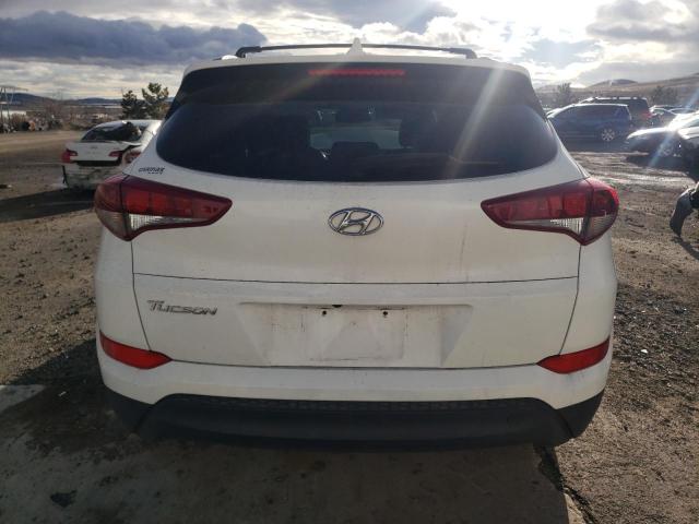 KM8J33A4XHU446395 - 2017 HYUNDAI TUCSON LIMITED WHITE photo 6