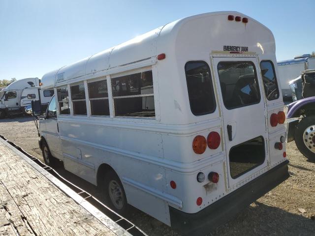 1GBHG31V771247325 - 2007 CHEVROLET EXPRESS G3 WHITE photo 2