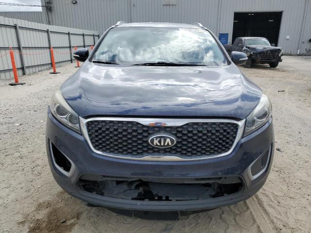 5XYPG4A39JG385080 - 2018 KIA SORENTO LX BLUE photo 5