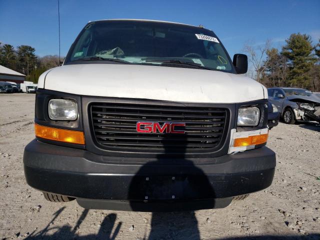 1GTW7BFF2G1173777 - 2016 GMC SAVANA G2500 WHITE photo 5