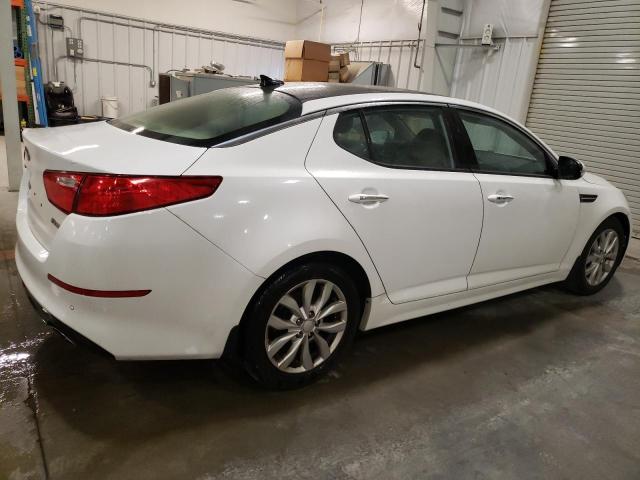 5XXGN4A72FG452316 - 2015 KIA OPTIMA EX WHITE photo 3