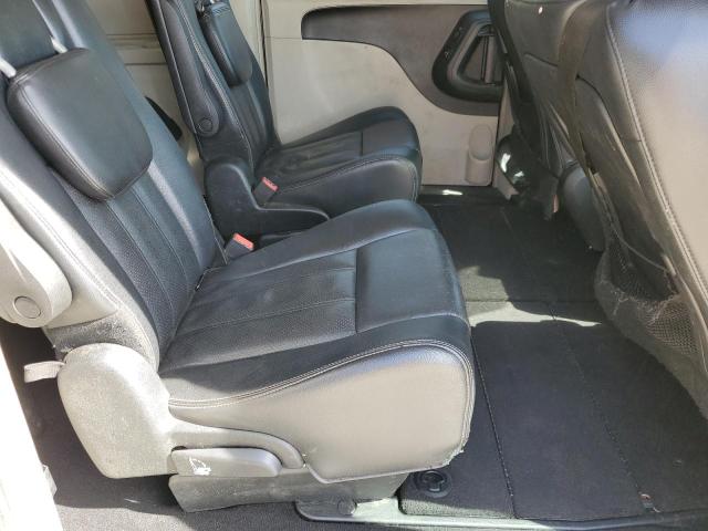 2C4RC1CG4DR623288 - 2013 CHRYSLER TOWN & COU TOURING L BLACK photo 11