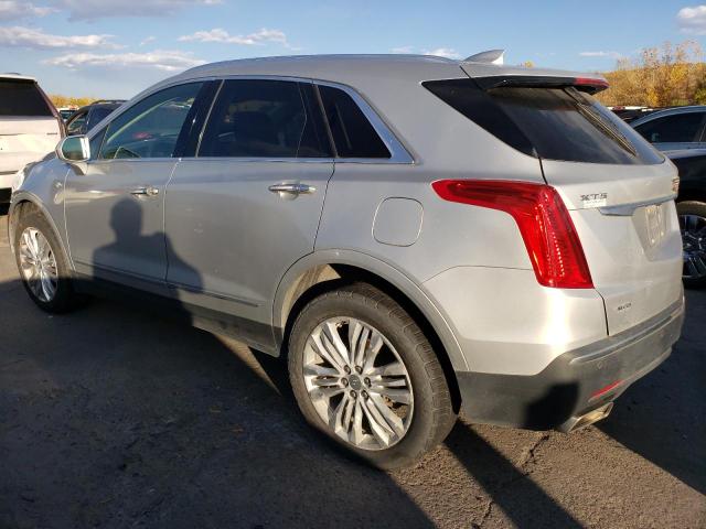 1GYKNFRS2KZ124717 - 2019 CADILLAC XT5 PREMIUM LUXURY SILVER photo 2