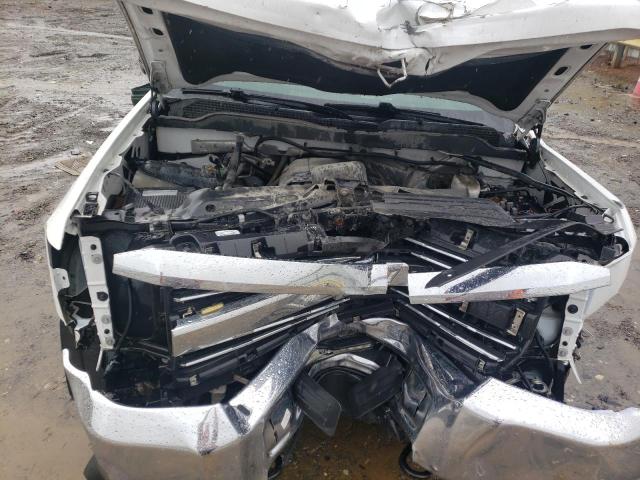 1GC0CUEG5JZ331965 - 2018 CHEVROLET SILVERADO C2500 HEAVY DUTY WHITE photo 11