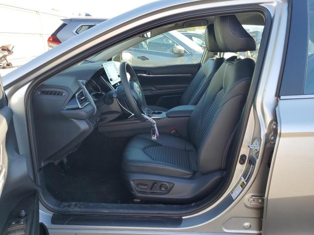4T1G11AK4PU801725 - 2023 TOYOTA CAMRY SE NIGHT SHADE SILVER photo 7