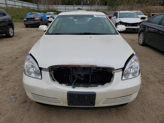 1G4HD57268U139206 - 2008 BUICK LUCERNE CXL WHITE photo 5