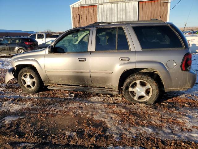 1GNDT13S182153263 - 2008 CHEVROLET TRAILBLAZE LS GRAY photo 2