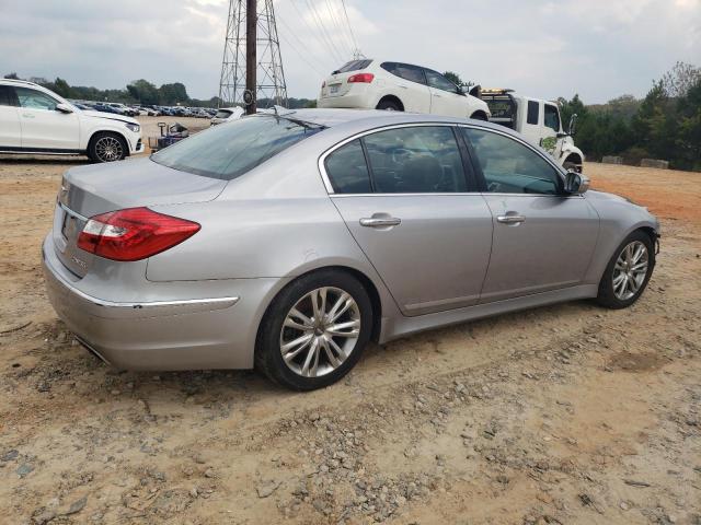 KMHGC4DD8DU224881 - 2013 HYUNDAI GENESIS 3.8L SILVER photo 3