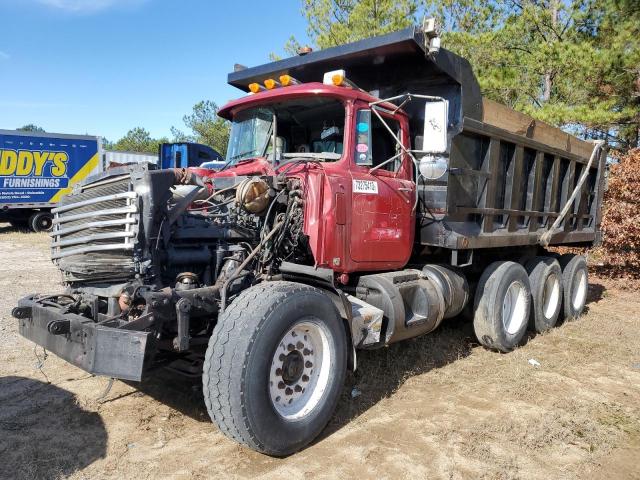 1M2P270C8XM042460 - 1999 MACK 600 RD600 RED photo 2