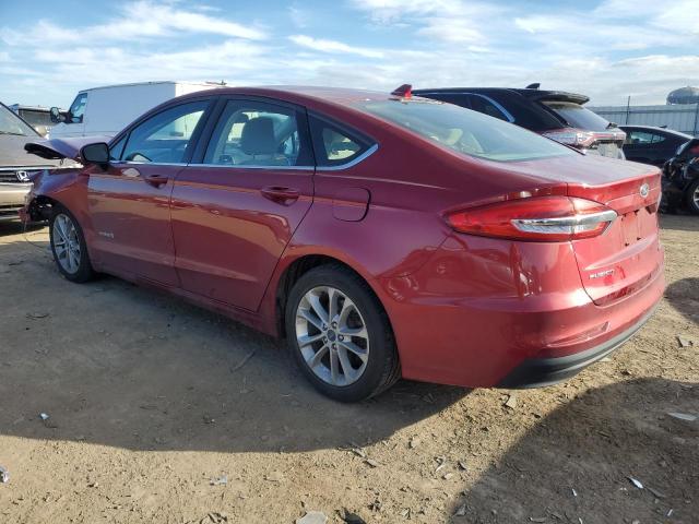 3FA6P0LU1KR224892 - 2019 FORD FUSION SE RED photo 2