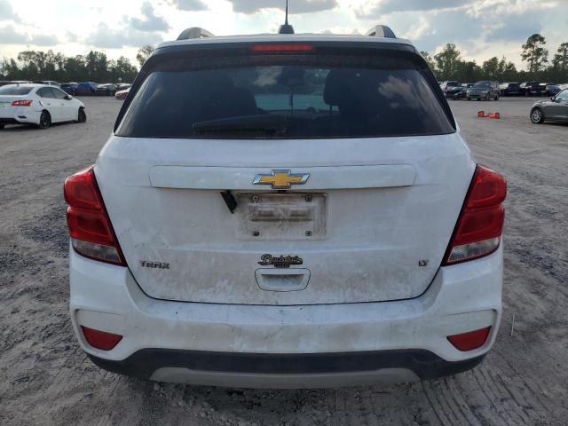 3GNCJLSB1JL243452 - 2018 CHEVROLET TRAX 1LT WHITE photo 6