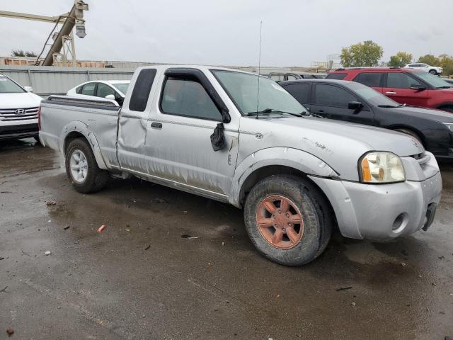 1N6DD26T74C467811 - 2004 NISSAN FRONTIER KING CAB XE SILVER photo 4