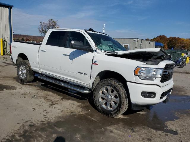 3C6UR5DL0NG221956 - 2022 RAM 2500 BIG HORN/LONE STAR WHITE photo 4