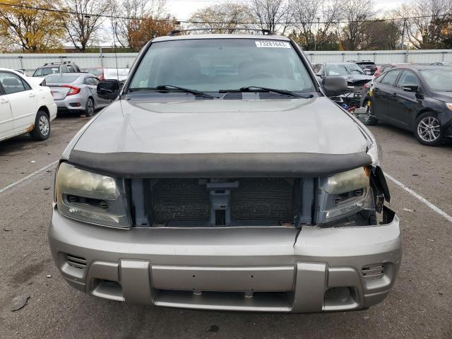 1GNDT13S932381018 - 2003 CHEVROLET TRAILBLAZE TAN photo 5