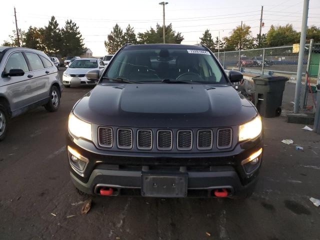 3C4NJDDB6HT667904 - 2017 JEEP COMPASS TRAILHAWK BLACK photo 5