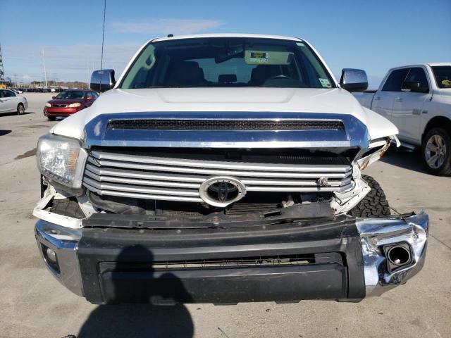 5TFFW5F14HX213297 - 2017 TOYOTA TUNDRA CREWMAX LIMITED WHITE photo 5