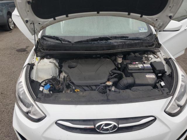 KMHCT5AE4HU351361 - 2017 HYUNDAI ACCENT SE WHITE photo 11